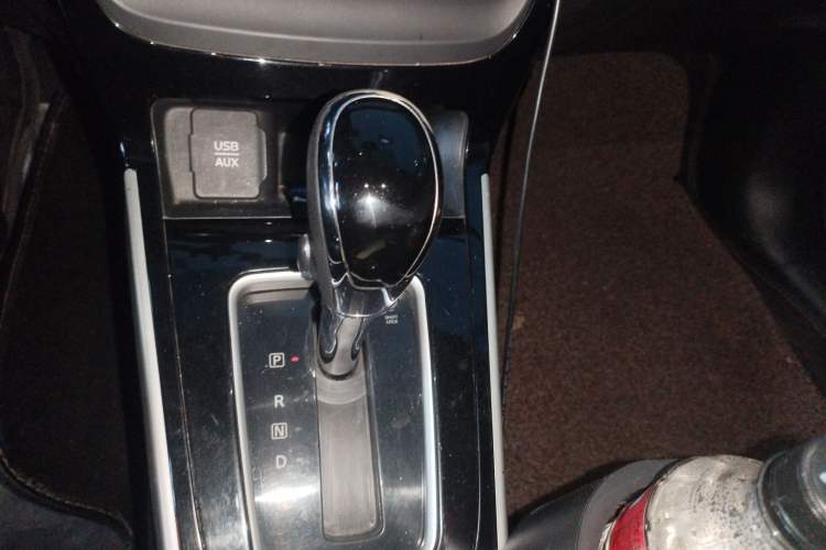 Used Nissan Sylphy 2016 1.6XV CVT Smart Enjoyment Version Gear Lever