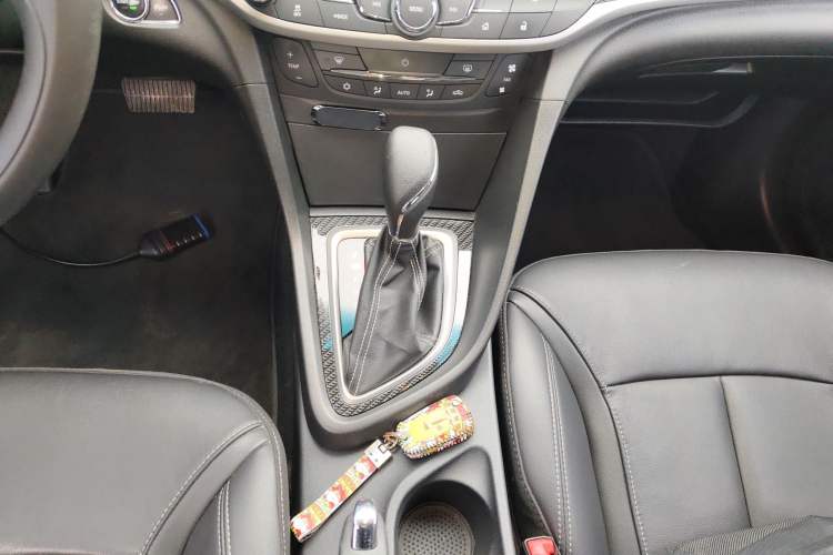 Used Buick GT 2015 15N Automatic Deluxe Edition