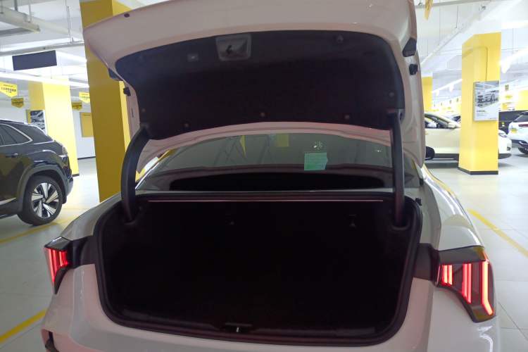 Used Lynk & Co 03 2025 1.5TD DCT Champion Edition Pro
