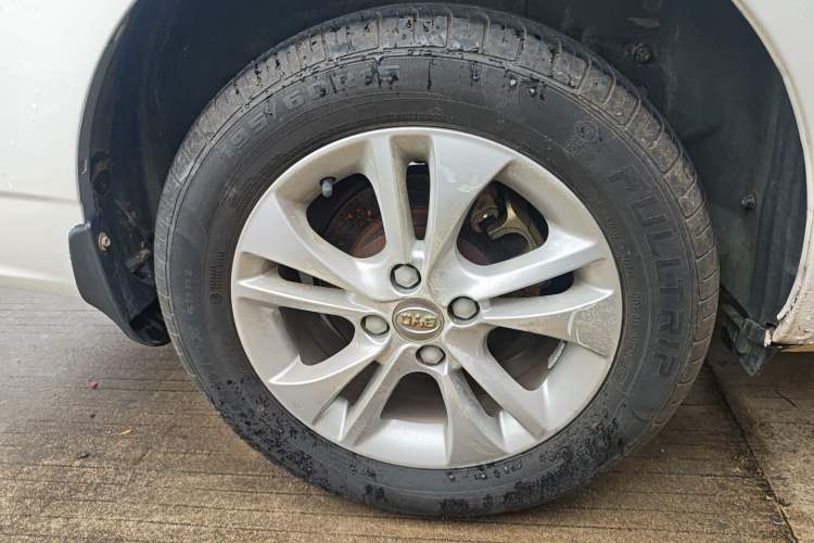 Used BYD F3 2015 Energy-Efficient Model 1.5L Manual Comfort Edition