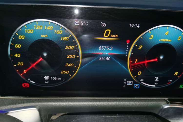 Used Mercedes-Benz GLB 2021 GLB 200 Fashion Model
