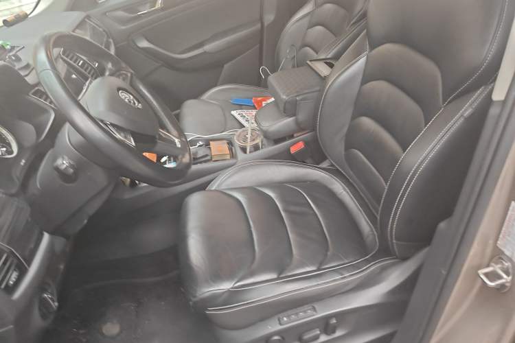 Used Skoda Kodiaq 2018 TSI330 5-Seater Two-Wheel-Drive Luxury Enjoyment Edition Left Front Seat