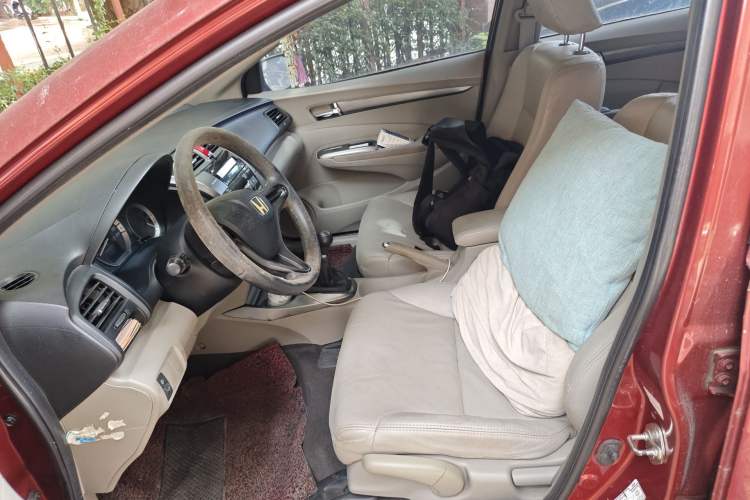 Used Honda City Classic 2012 1.5L manual Elite Edition