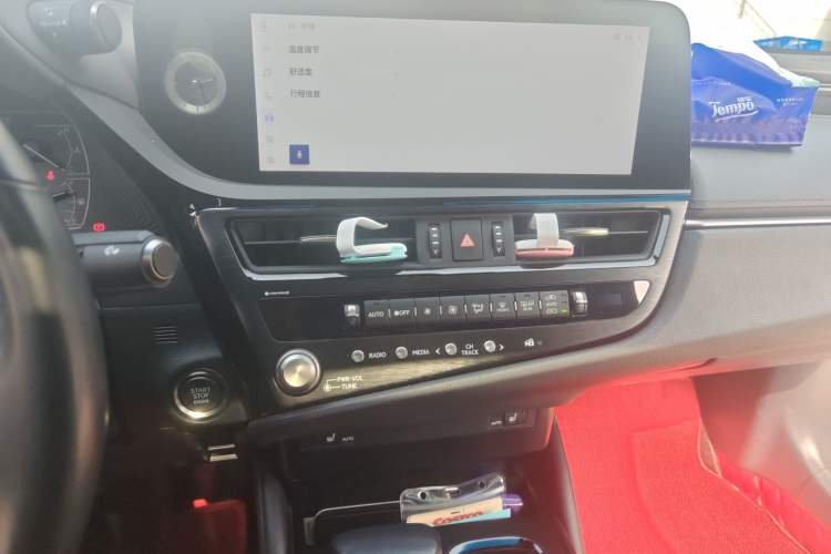 Used Lexus ES 2022 200 Excellence Edition Audio And AC Panel