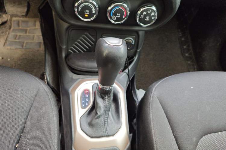 Used Jeep Renegade 2016 1.4T Automatic Jingneng Edition
