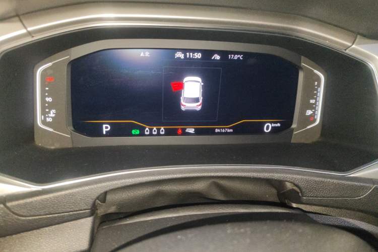 Used Volkswagen T-ROC 2021 280TSI DSG Two-Wheel Drive R-Line Pro Connected Version
