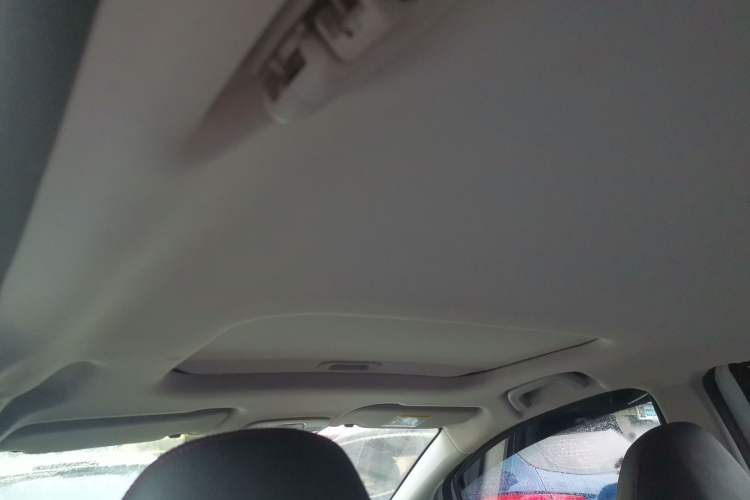 Used Geely Auto Vision X3 2021 PRO 1.5L CVT Deluxe Model
