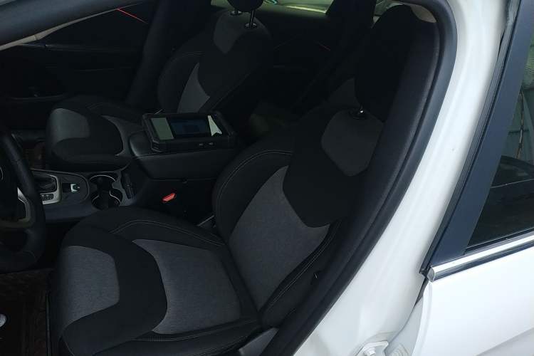 Used Jeep Cherokee 2016 2.0L Smart Version