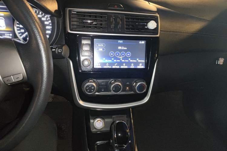 Used Nissan Tiida 2016 1.6L CVT Smart Drive Edition