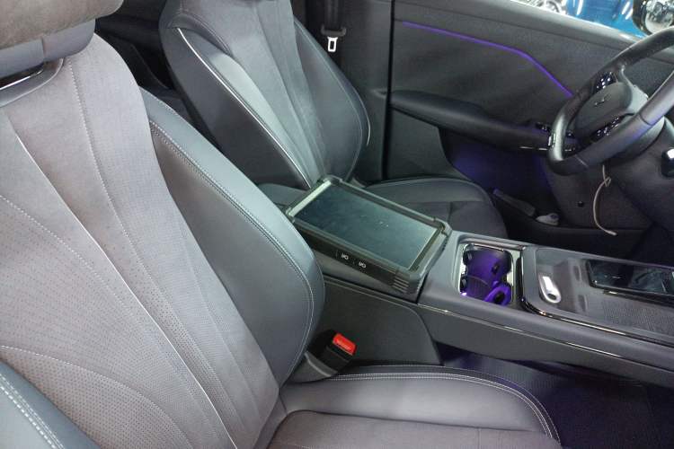 Used VOYAH COURAGE 2024 Four-Wheel Drive Global Edition