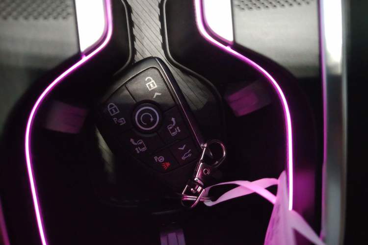 Used Buick Century 2023 2.0T Seven-Seater Yinshi Edition