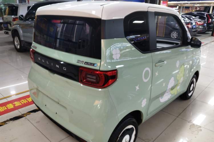 Used Wuling Hongguang MINIEV 2021 Macaron Fashion Model Lithium Iron Phosphate