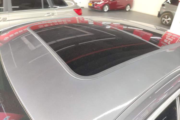 Used BYD Han 2020 EV Long-Range Luxury Model Roof