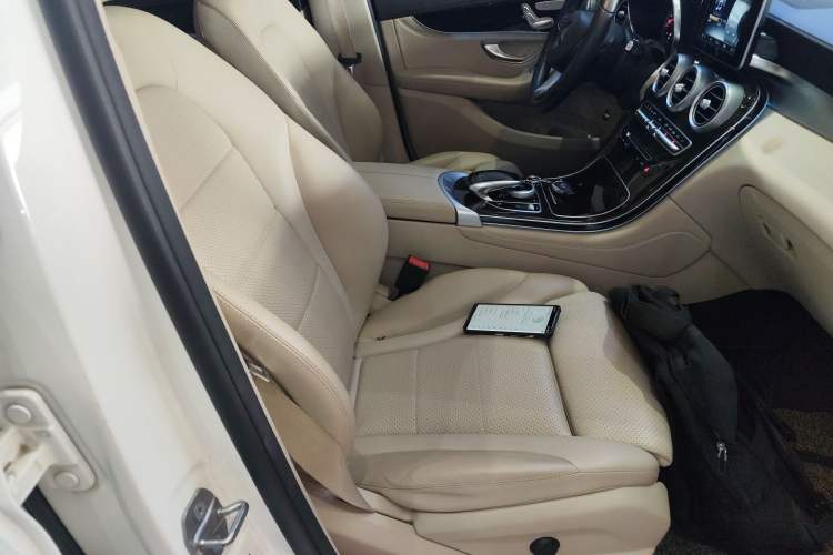 Used Mercedes-Benz GLC 2016 GLC 260 4MATIC Dynamic Edition