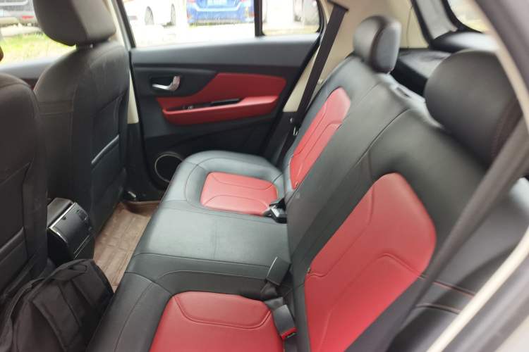 Used Haval H1 2016 Revised Version Blue Badge 1.5L AMT Luxury Edition