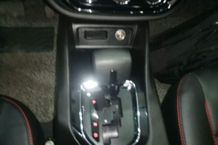 Used Soueast DX3 2016 1.5T CVT Prestige Edition