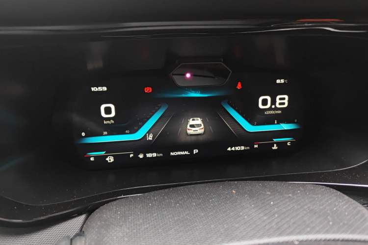 Used CHANGAN OSHAN X5 2022 1.5T DCT Xiake Edition Instrument Cluster