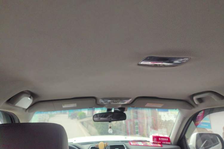 Used Great Wall Wingle 6 2017 2.4L Gasoline Two-Wheel Drive Elite Version 4G69