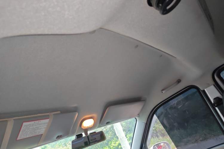 Used CHANGAN KUAYUE Xing V5 2021 1.6L Fortune-Attracting Deluxe Model DAM16KR