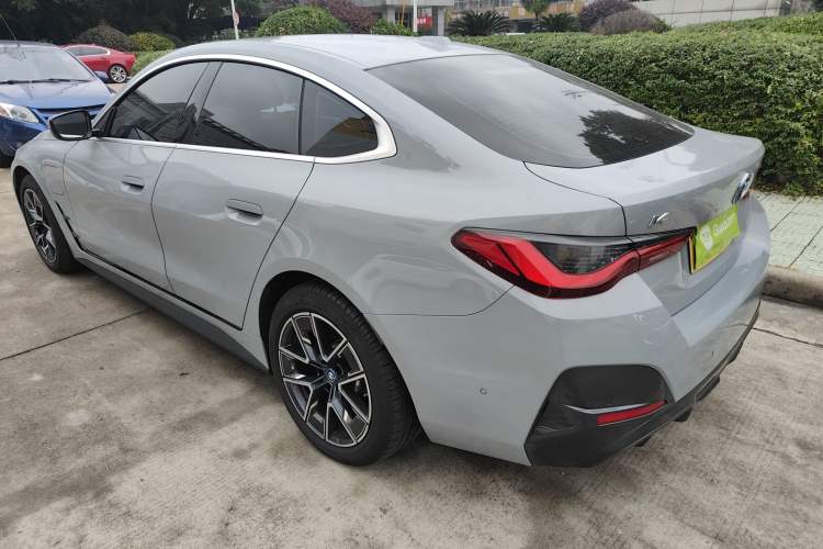 Used BMW i4 2023 eDrive35
