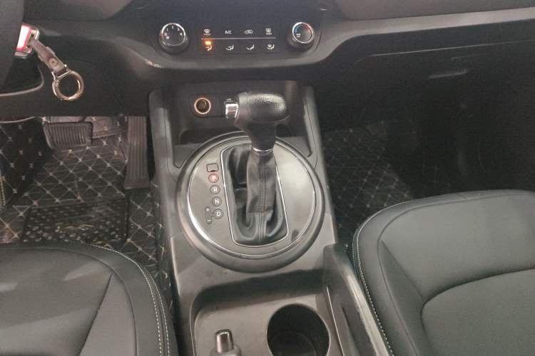 Used Kia Sportage R 2015 2.0L Automatic Two-Wheel Drive GL