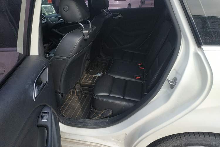 Used Mercedes-Benz B-Class 2015 B 200 Fashion Model