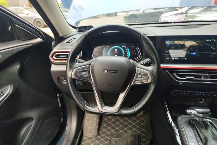 Used CHANGAN OSHAN X5 2021 1.5T DCT Prestige Edition Steering Wheel