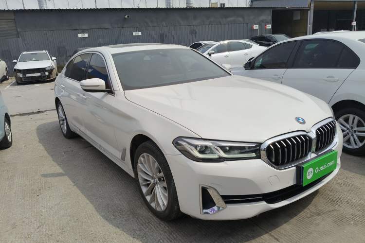 Used BMW 5 Series 2022 Second Facelift 525Li Luxury Package Exterior 1