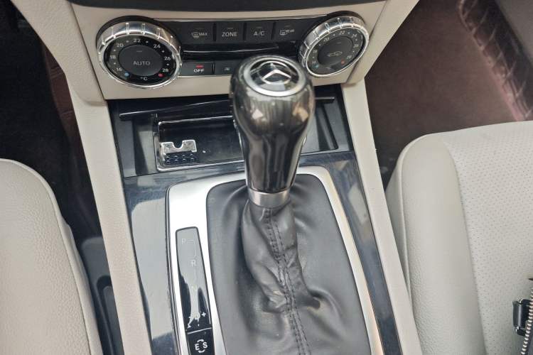 Used Mercedes-Benz C-Class 2011 C 180K Classic model Gear Lever