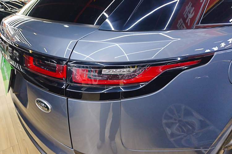 Used Land Rover Range Velar 2020 P250 R-DYNAMIC S Right Rear Taillight