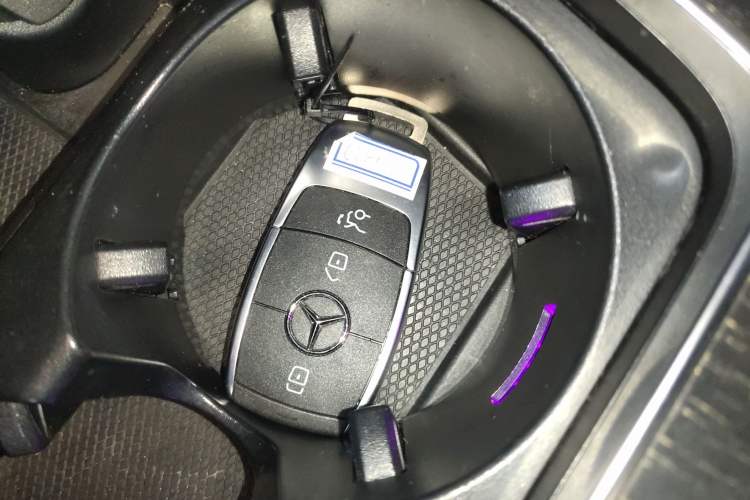 Used Mercedes-Benz C-Class 2020 Restyled C 200 L Fashion Edition Sport Version Vehicle Key