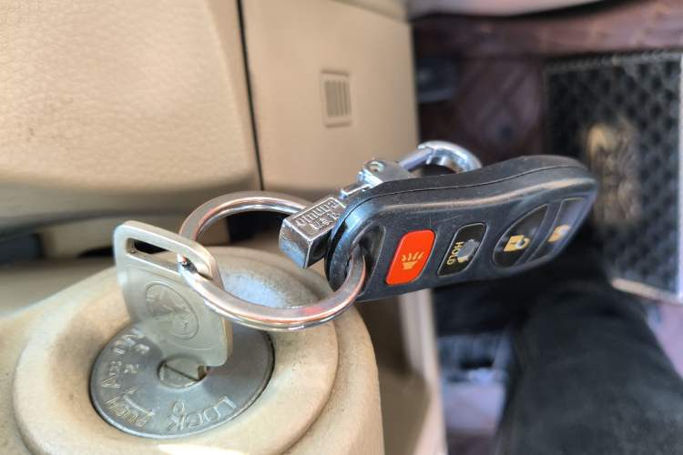 Used Venucia D50 2013 1.6L Manual Fashion Edition
