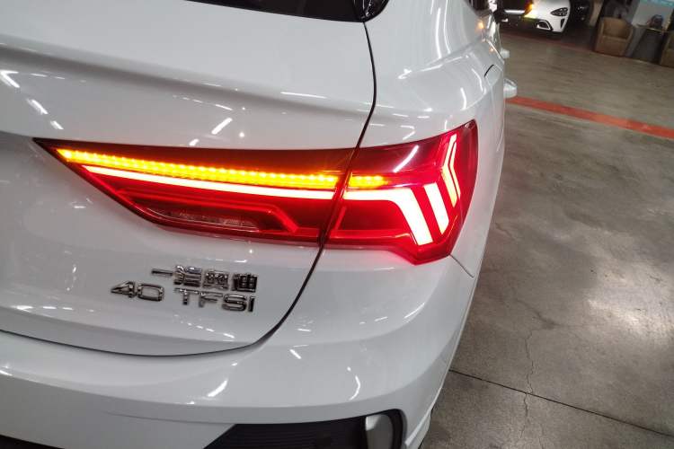 Used Audi Q3 Sportback 2020 40 TFSI Fashion Model
