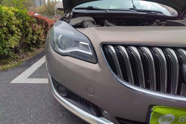Used Buick Regal 2014 1.6T Fashionable Tech Edition Right Front Headlight