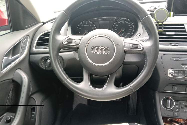 Used Audi Q3 2017 35 TFSI Fashion Model