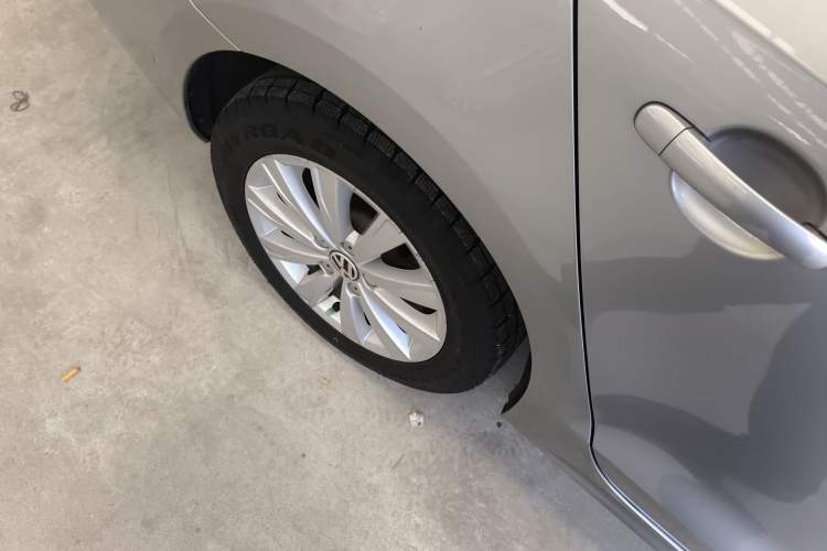 Used Volkswagen Sagitar 2014 Revised Version 1.6L Automatic Leading Edition
