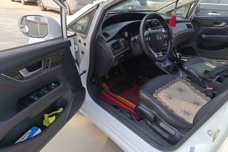 Used Great Wall C50 2014 Upgraded Model 1.5T Manual Comfort Version Driver Seat