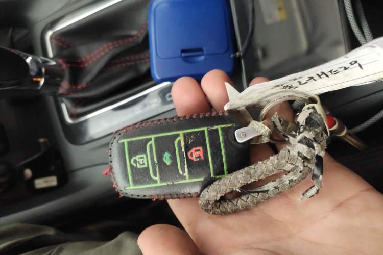 Used Changan CS75 2014 1.8T Automatic Prestige Model China V Standard
