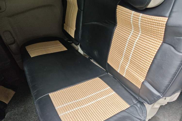 Used Nissan NV200 2016 Revised Version 1.6L Manual Luxury Edition
