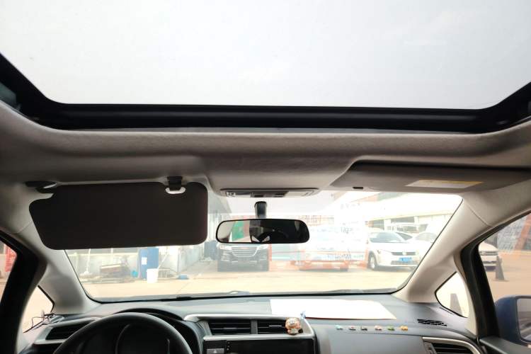 Used Honda Fit 2018 1.5L CVT Comfort Sunroof Version