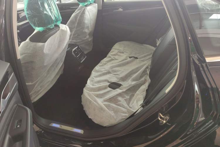 Used Volkswagen Passat New Energy 2025 430 PHEV Hybrid Business Edition
