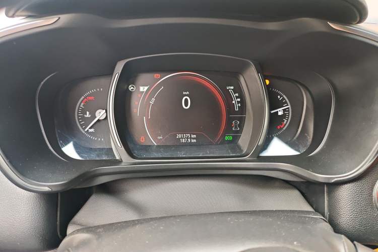 Used Renault Kadjar 2017 2.0L Two-Wheel Drive Luxury Edition