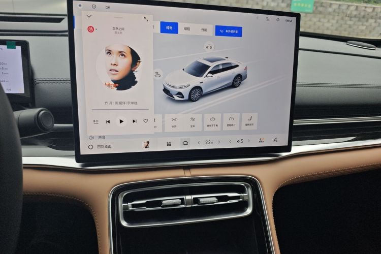 Used Geely Galaxy A7 2025 Model EM-i 150km Starship Edition
