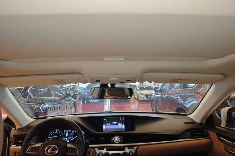 Used Lexus ES 2015 200 Elite Edition
