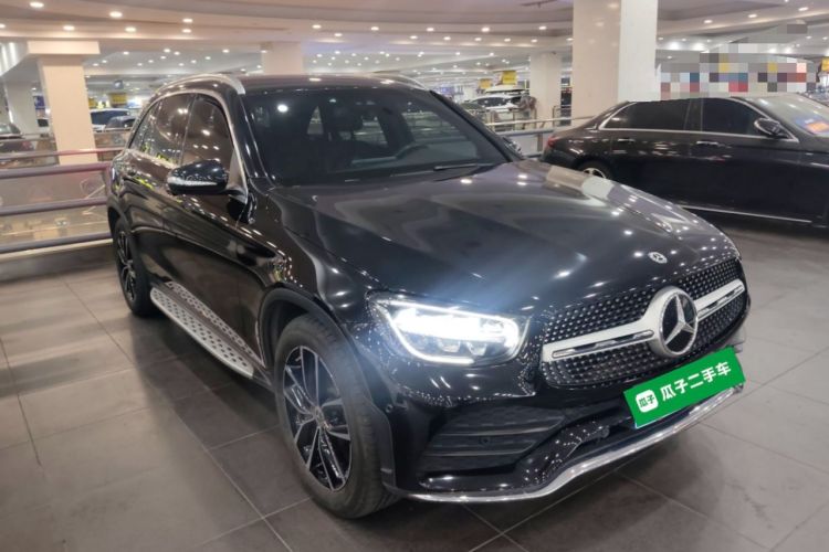Used Mercedes-Benz GLC 2020 Facelift GLC 300 L 4MATIC Dynamic Edition Front Right 45 Deg