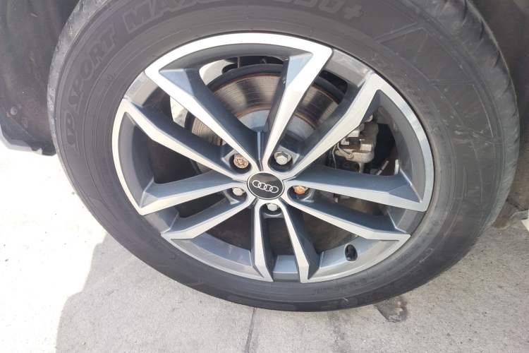 Used Audi Q3 2022 35 TFSI Progressive Dynamic Edition
