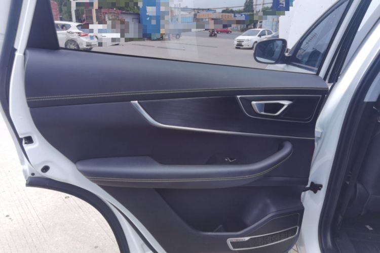 Used Chery Tiggo 8 2022 1.5 TCI Automatic Exclusive Edition 5 Seats Interior 8