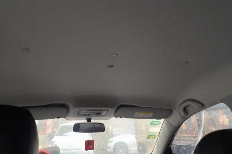 Used Brilliance H530 2017 1.6L Automatic Comfort Model Headliner