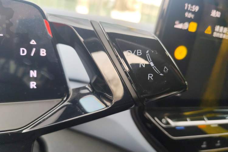 Used Volkswagen ID.4 X 2022 Pure Long-Range Version Gear Lever