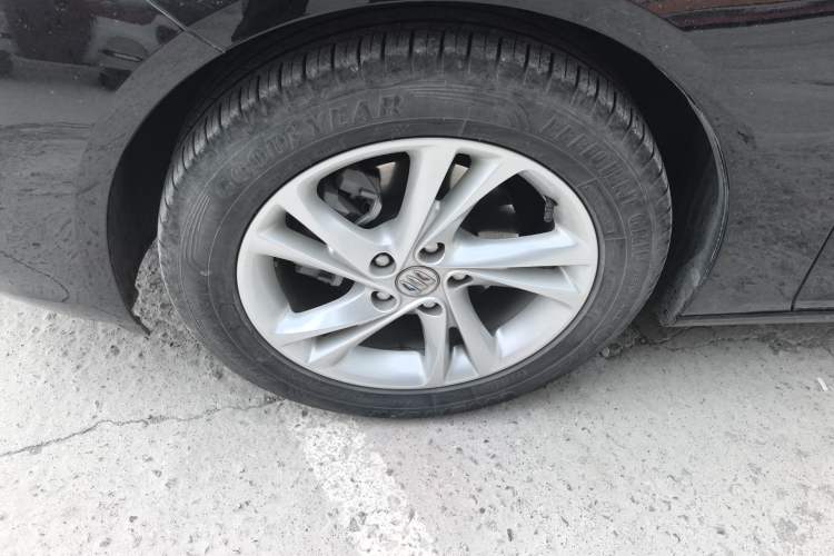 Used Buick Regal 2024 25T Deluxe Edition Left Front Wheel Hub